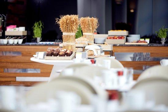 Ovo Bar & Restaurant